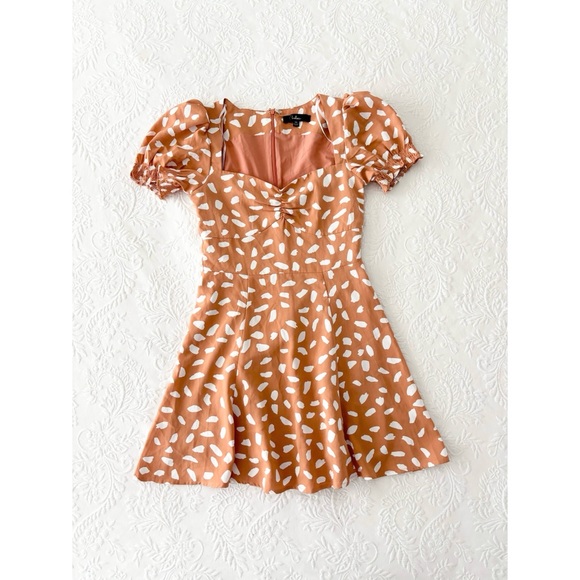 NWOT Lulus Oh My Darlin' Orange Print Puff Sleeve Mini Dress XSmall - Picture 2 of 7
